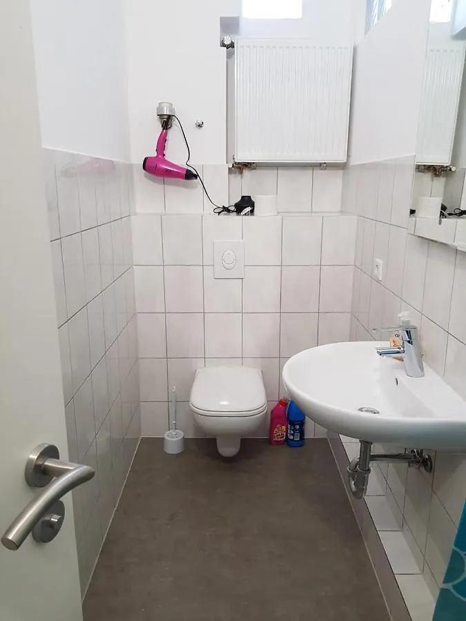 Wohnung In Koeln 1B Germania